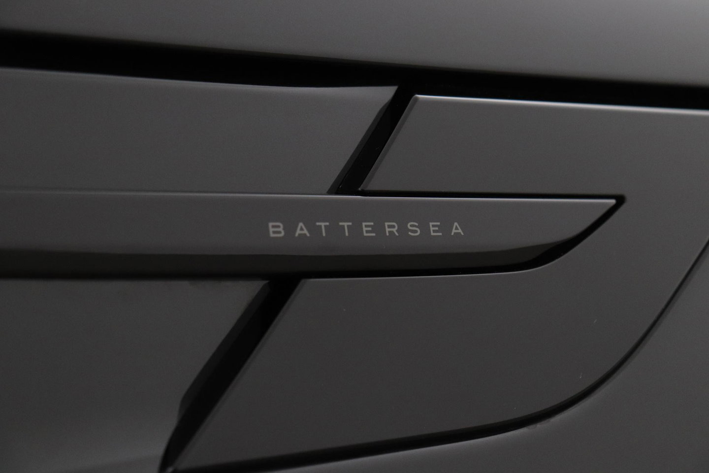 Land Rover Range Rover Sport P460e Battersea Edition | ClearSight | Meridian 3D Surround | Panoramadak | Ventilatie+Massage | 360° Camera | 22 Inch