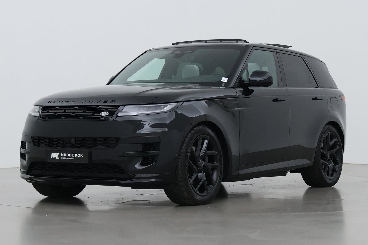 Land Rover Range Rover Sport P460e Battersea Edition | ClearSight | Meridian 3D Surround | Panoramadak | Ventilatie+Massage | 360° Camera | 22 Inch