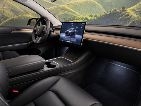Tesla Model Y Long Range Dual Motor AWD 75 kWh