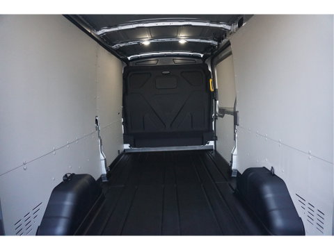 Ford Transit 350L 130PK AUT JWR EDITION L3H2 BPM VRIJ!! Sync4 Navi, 360 Camera, LM Velg, Trekhaak!! NR. A64