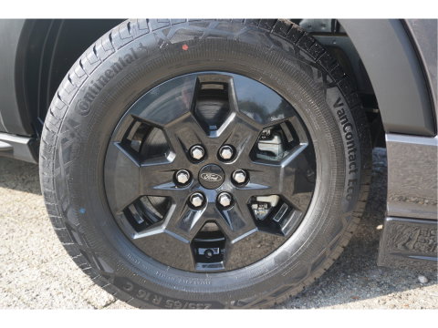 Ford Transit 350L L3H2 JWR EDITION AUT-10 RWD 165PK BPM VRIJ 3.5T Trekhaak, Navi, Adap. Cruise, 360° Cam!! NR. A197