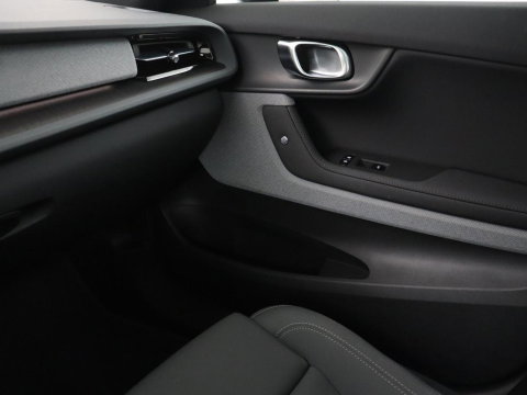 Polestar 2 Long Range Dual Motor Launch Edition 78kWh