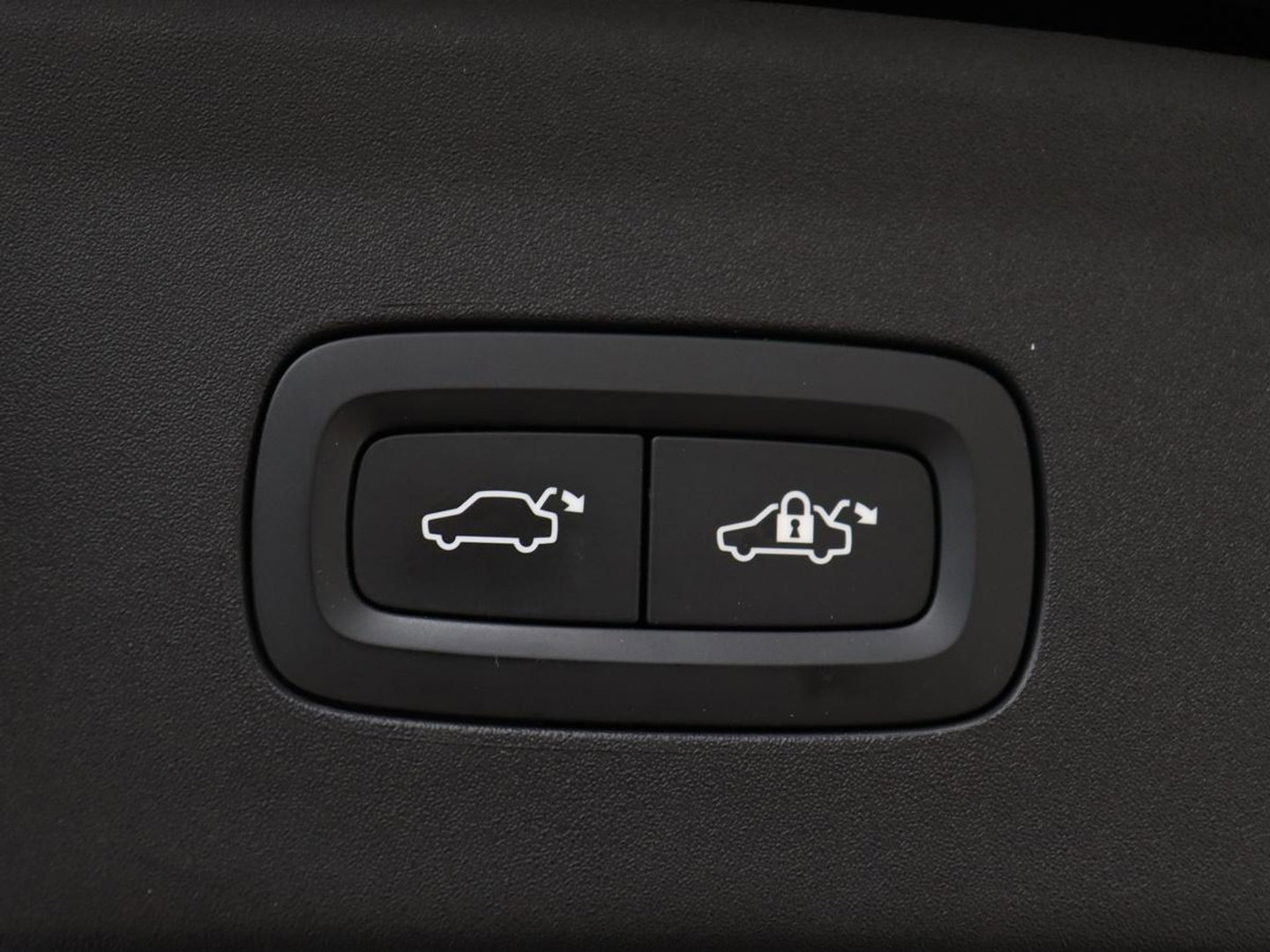 Polestar 2 Long Range Dual Motor Launch Edition 78kWh