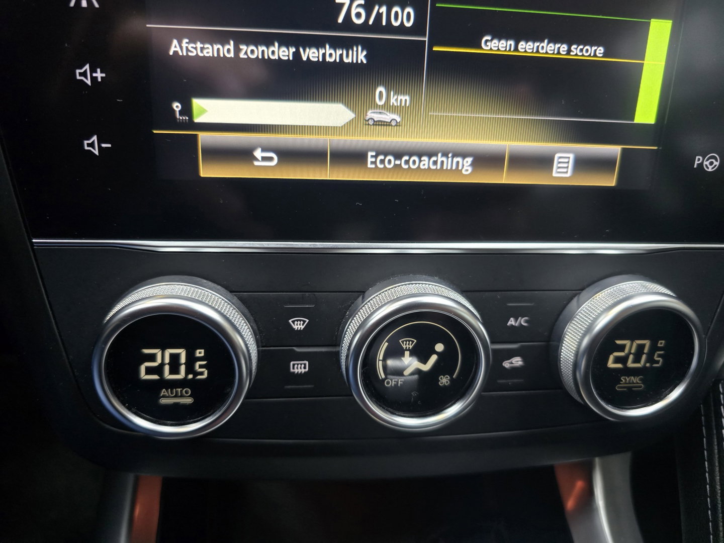 Renault Kadjar 1.3 TCe Intens Navi Clima Cruise Camera Trekhaak 18"LM