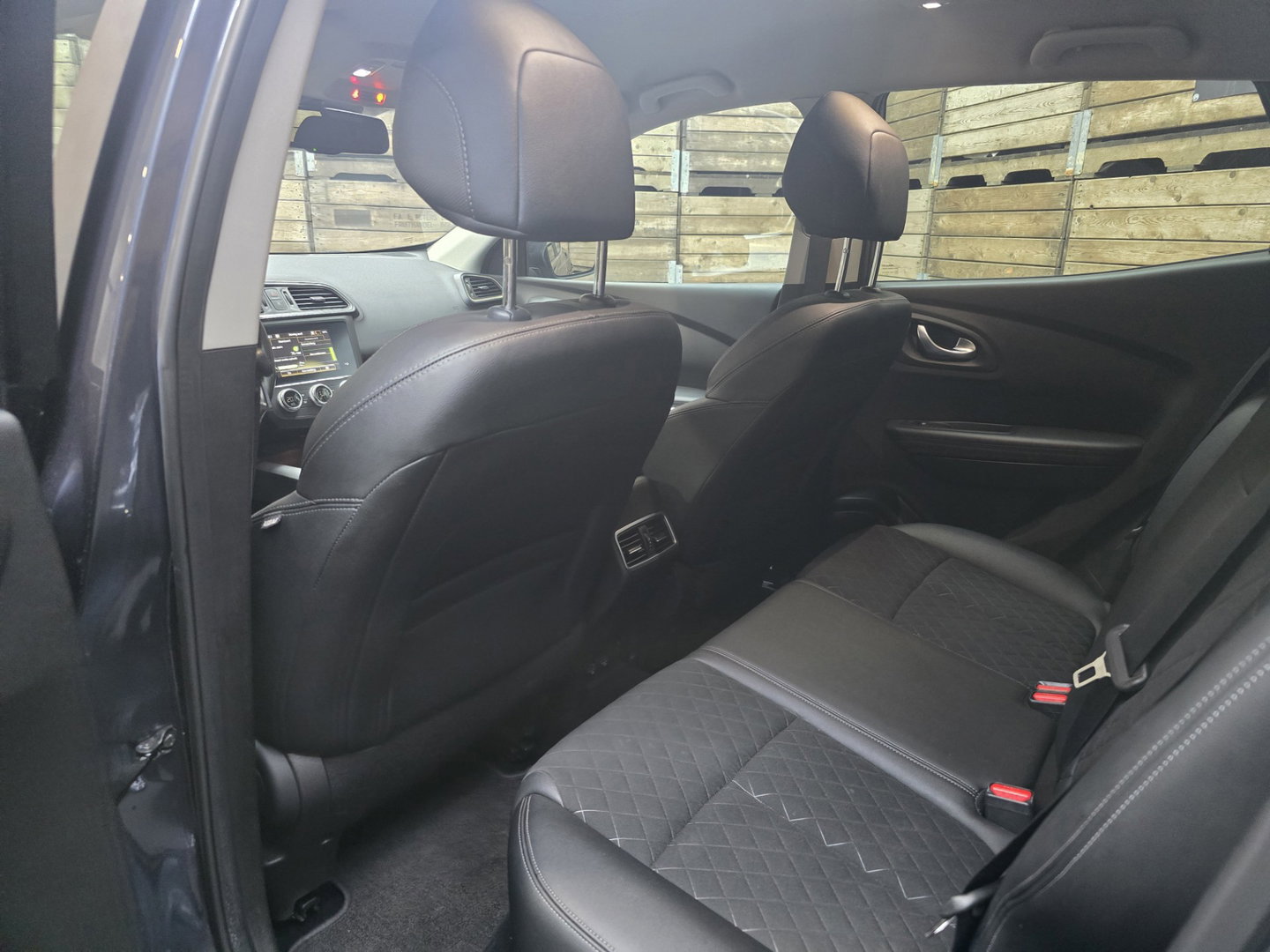 Renault Kadjar 1.3 TCe Intens Navi Clima Cruise Camera Trekhaak 18"LM