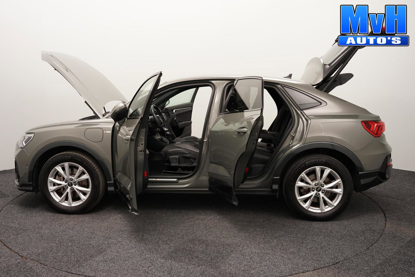 Audi Q3 Sportback 45 TFSI S-Edit PHEV|S-Line|BLACK.OPTIC|CAM|SOH99%