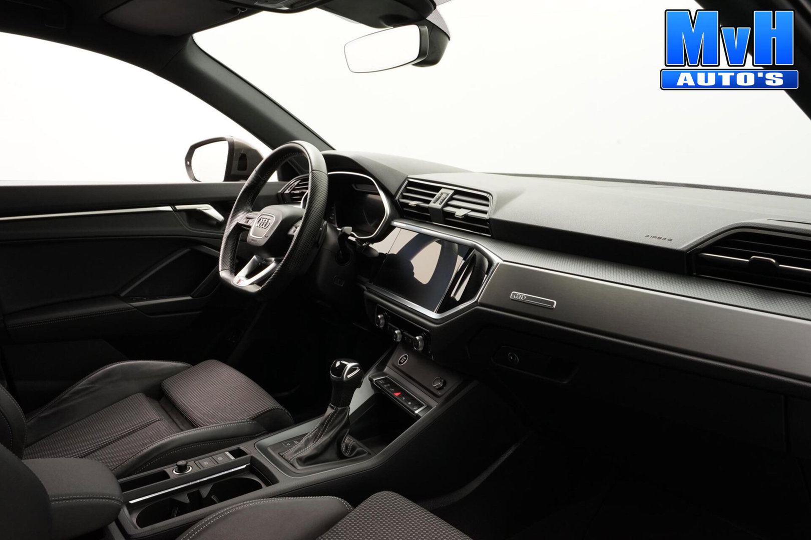 Audi Q3 Sportback 45 TFSI S-Edit PHEV|S-Line|BLACK.OPTIC|CAM|SOH99%