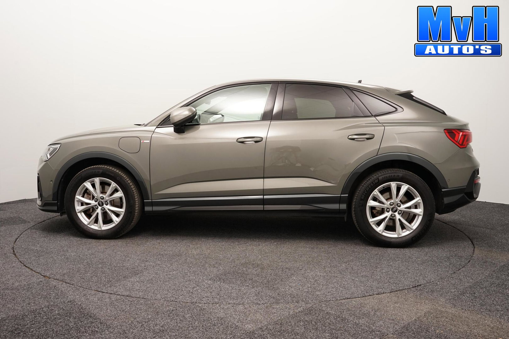Audi Q3 Sportback 45 TFSI S-Edit PHEV|S-Line|BLACK.OPTIC|CAM|SOH99%