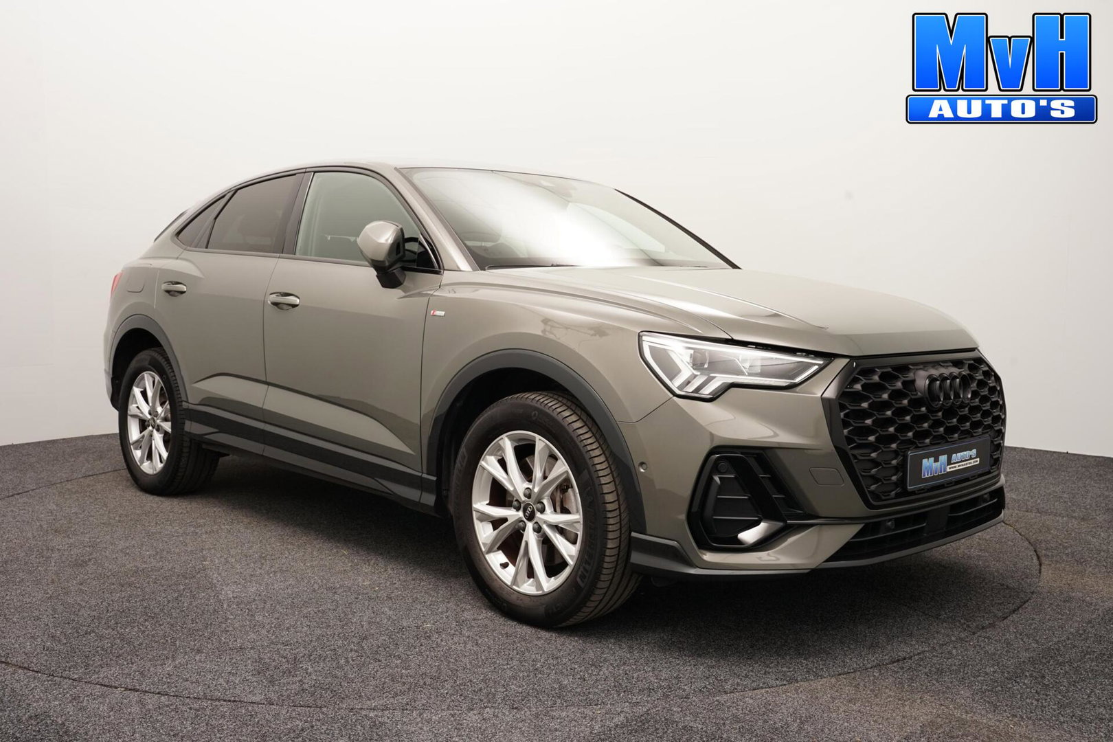 Audi Q3 Sportback 45 TFSI S-Edit PHEV|S-Line|BLACK.OPTIC|CAM|SOH99%