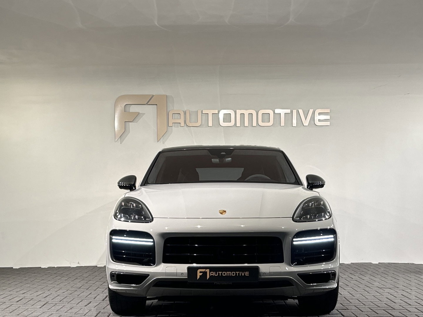 Porsche Cayenne Coupé 4.0 Turbo S E-Hybrid Full Carbon|Ceramic|Krijtgrijs