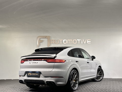 Porsche Cayenne Coupé 4.0 Turbo S E-Hybrid Full Carbon|Ceramic|Krijtgrijs