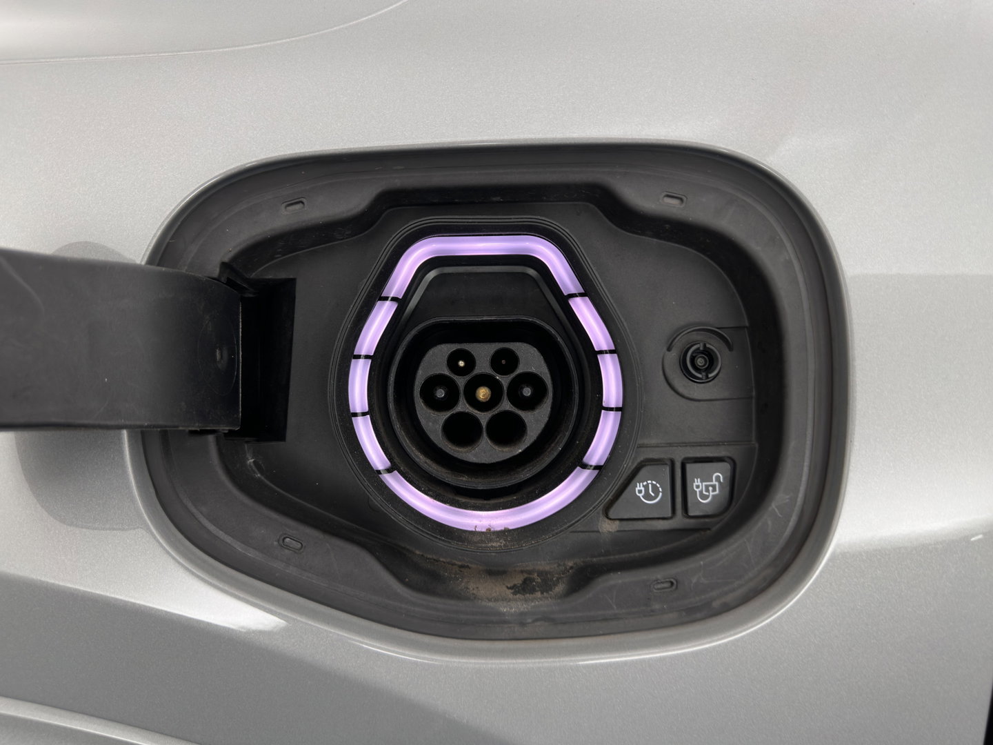 Ford Kuga 2.5 PHEV ST-Line (Plug-in) (INCL.BTW) Aut. *HEAD-UP | FULL-LED | DIGI-COCKPIT | KEYLESS | DAB | CAMERA | CARPLAY | NAVI-FULLMAP | SPORTSEATS | PRIVACY-GLASS | TOWBAR | 18"ALU*