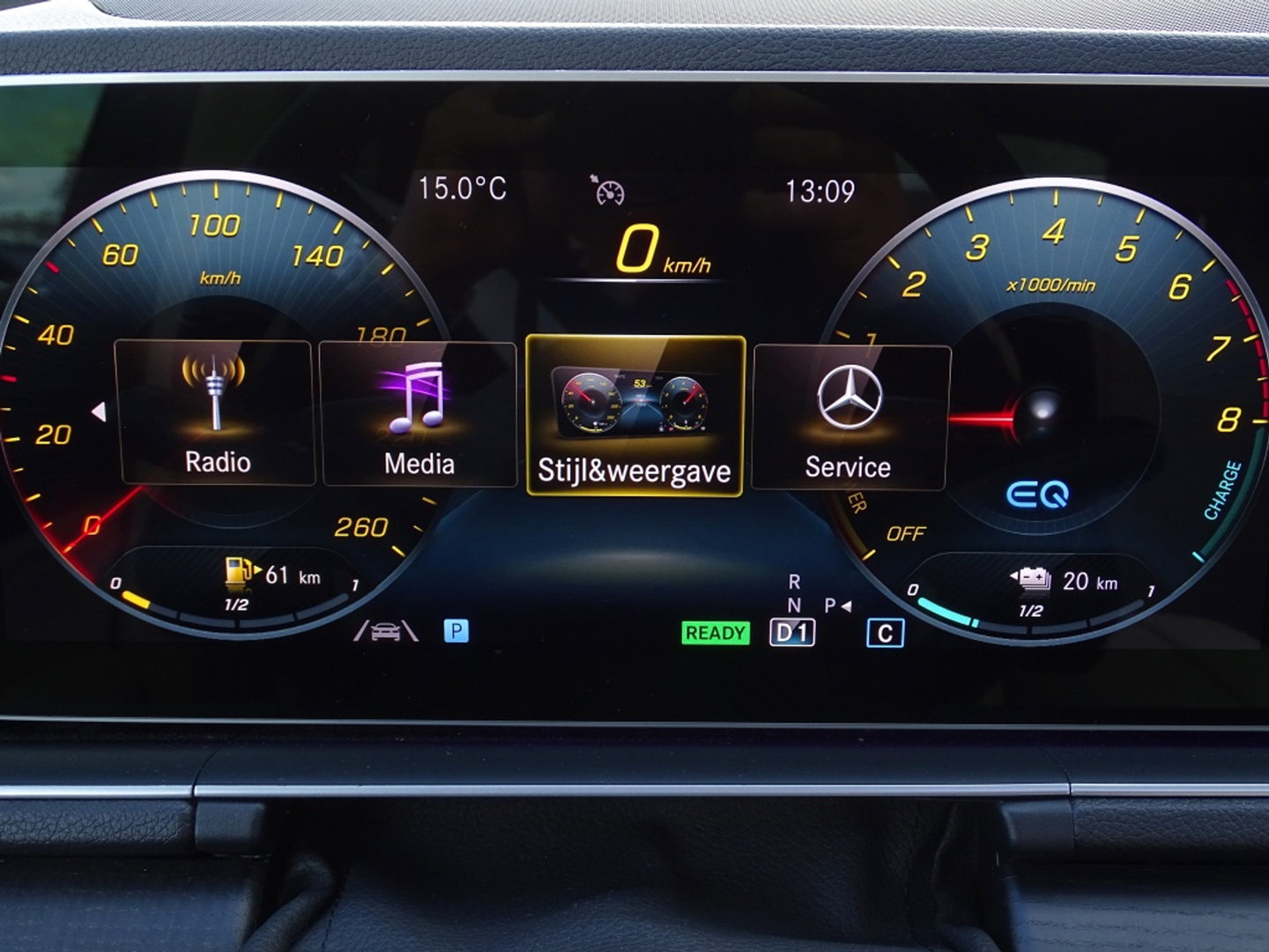 Mercedes-Benz GLE 350e 333PK 4-Matic AMG / panorama / Burmester / LED