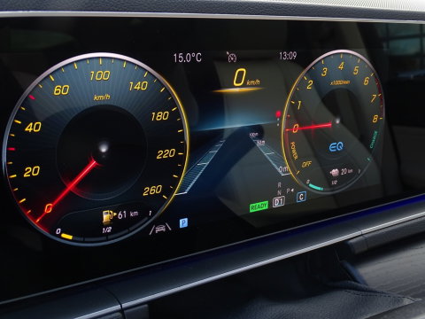 Mercedes-Benz GLE 350e 333PK 4-Matic AMG / panorama / Burmester / LED