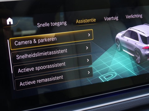 Mercedes-Benz GLE 350e 333PK 4-Matic AMG / panorama / Burmester / LED