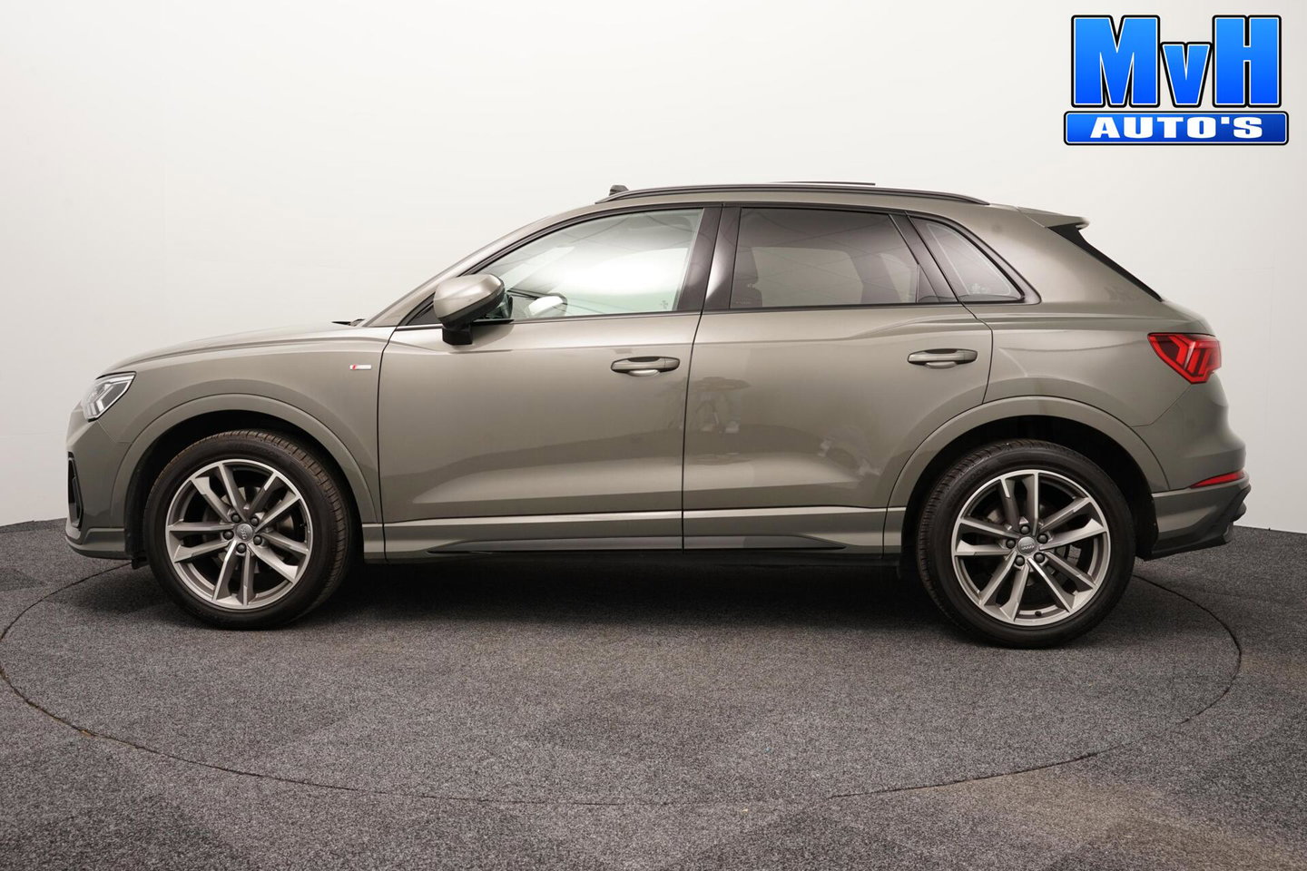 Audi Q3 35 TFSI S edition|S-Line|PANO|CAMERA|VIRTUAL|ACC|19"