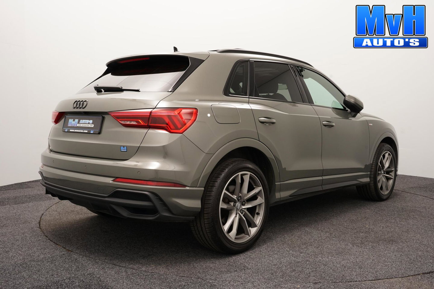 Audi Q3 35 TFSI S edition|S-Line|PANO|CAMERA|VIRTUAL|ACC|19"