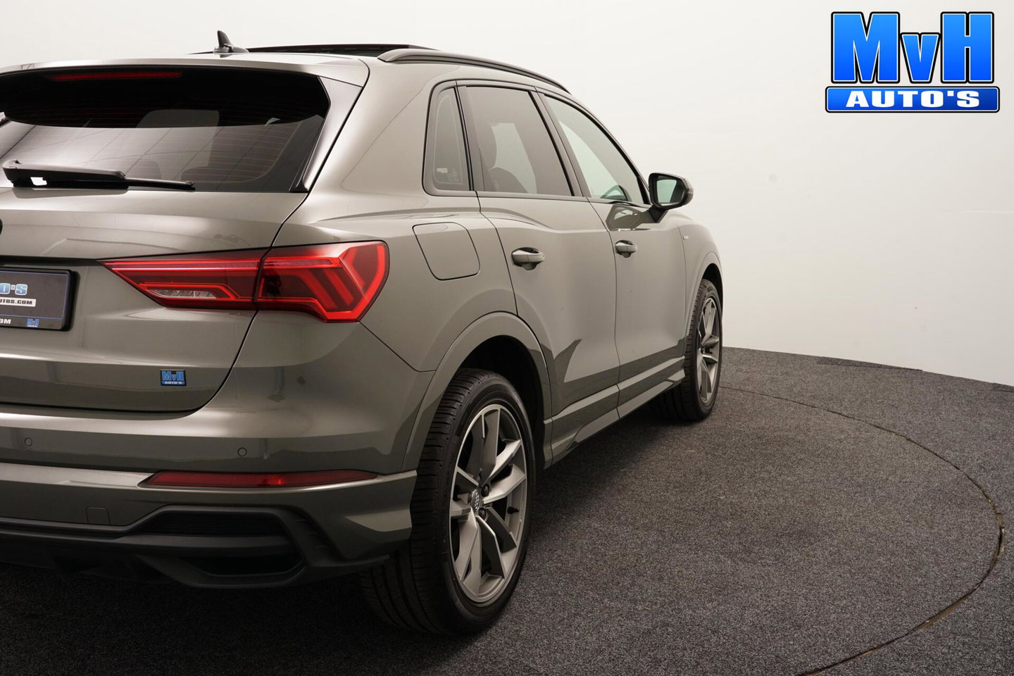 Audi Q3 35 TFSI S edition|S-Line|PANO|CAMERA|VIRTUAL|ACC|19"
