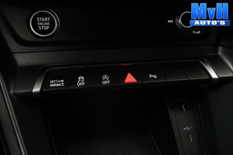 Audi Q3 35 TFSI S edition|S-Line|PANO|CAMERA|VIRTUAL|ACC|19"