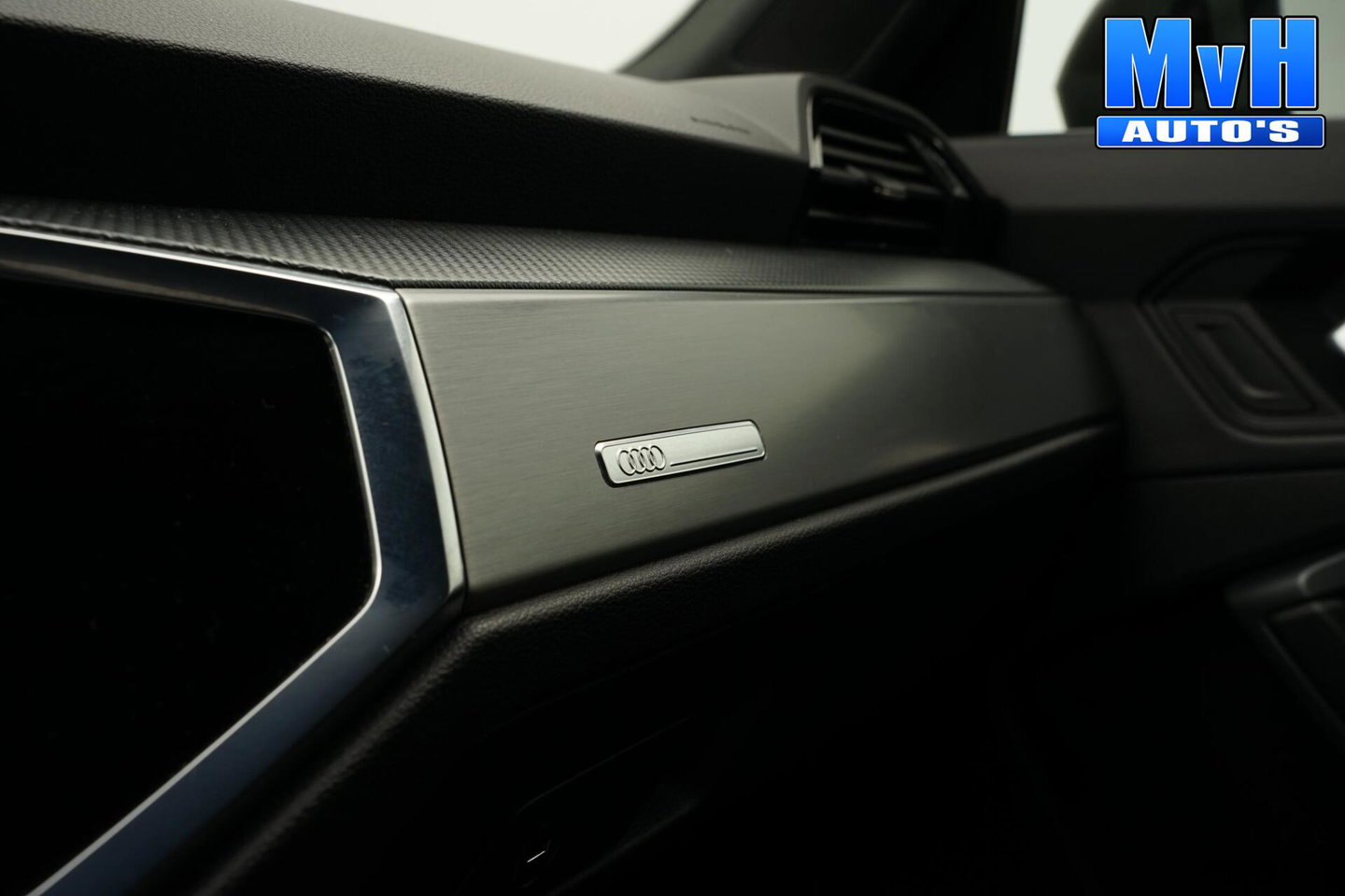 Audi Q3 35 TFSI S edition|S-Line|PANO|CAMERA|VIRTUAL|ACC|19"
