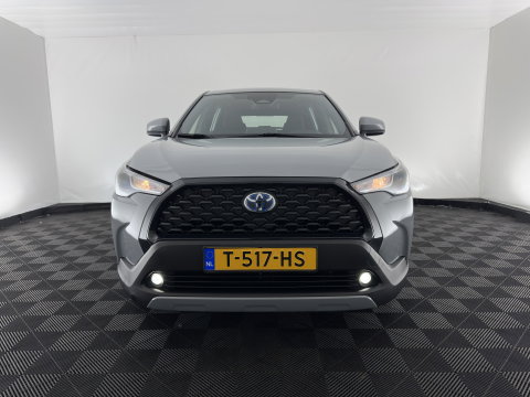 Toyota Corolla Cross 2.0 High Power Hybrid Active MHEV (INCL.BTW) Aut. *FULL-LED | CAMERA | COMFORT-SEATS | DIGI-COCKPIT | ECC | PDC | 17''ALU*