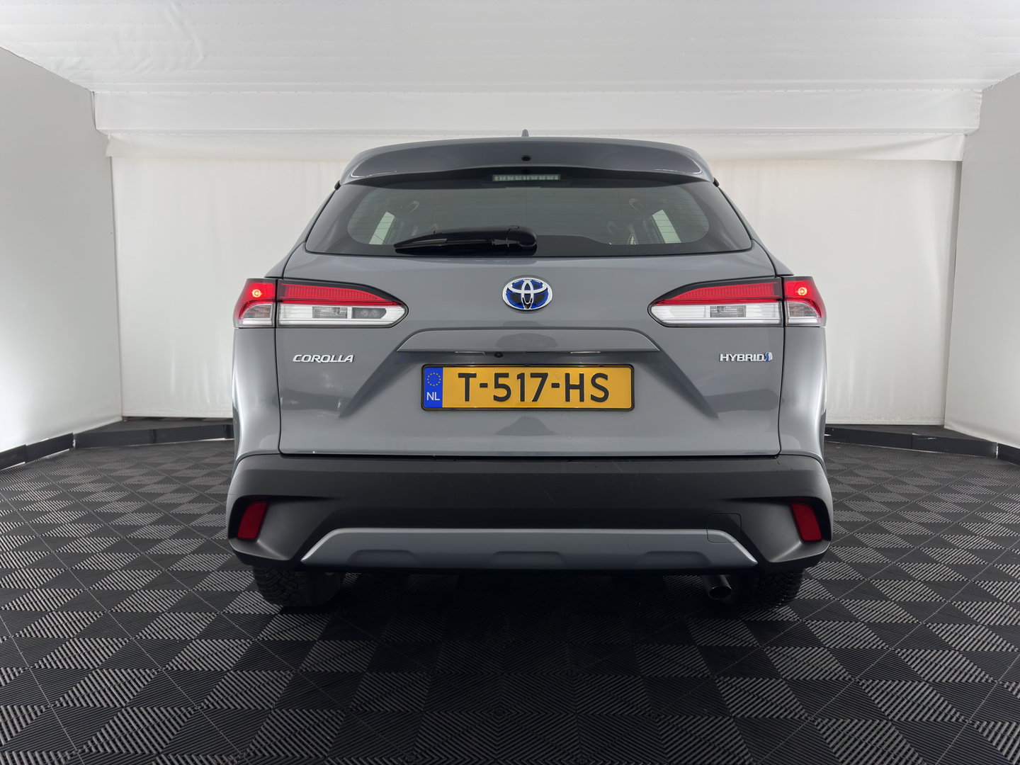 Toyota Corolla Cross 2.0 High Power Hybrid Active MHEV (INCL.BTW) Aut. *FULL-LED | CAMERA | COMFORT-SEATS | DIGI-COCKPIT | ECC | PDC | 17''ALU*