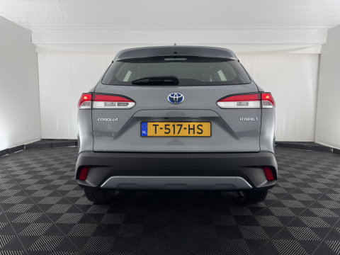 Toyota Corolla Cross 2.0 High Power Hybrid Active MHEV (INCL.BTW) Aut. *FULL-LED | CAMERA | COMFORT-SEATS | DIGI-COCKPIT | ECC | PDC | 17''ALU*