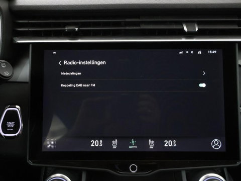 Lynk & Co 01 1.5 | Panoramadak | Adaptive cruise | Trekhaak | Memory | Infinity Sound | Stoelverwarming | Camera | Park assist | Carplay | Climate control