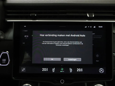 Lynk & Co 01 1.5 | Panoramadak | Adaptive cruise | Trekhaak | Memory | Infinity Sound | Stoelverwarming | Camera | Park assist | Carplay | Climate control