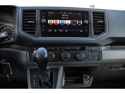 Volkswagen Crafter 35 2.0 TDI L3H3 Highline PB Edition Full Options! Adaptieve Cruise, Carplay, LED, Leder, Stoelwarming, Trekhaak, Multimedia, Uniek!
