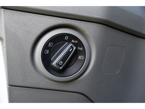 Volkswagen Crafter 35 2.0 TDI L3H3 Highline PB Edition Full Options! Adaptieve Cruise, Carplay, LED, Leder, Stoelwarming, Trekhaak, Multimedia, Uniek!
