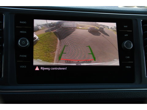 Volkswagen Crafter 35 2.0 TDI L3H3 Highline PB Edition Full Options! Adaptieve Cruise, Carplay, LED, Leder, Stoelwarming, Trekhaak, Multimedia, Uniek!