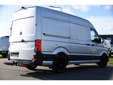 Volkswagen Crafter 35 2.0 TDI L3H3 Highline PB Edition Full Options! Adaptieve Cruise, Carplay, LED, Leder, Stoelwarming, Trekhaak, Multimedia, Uniek!