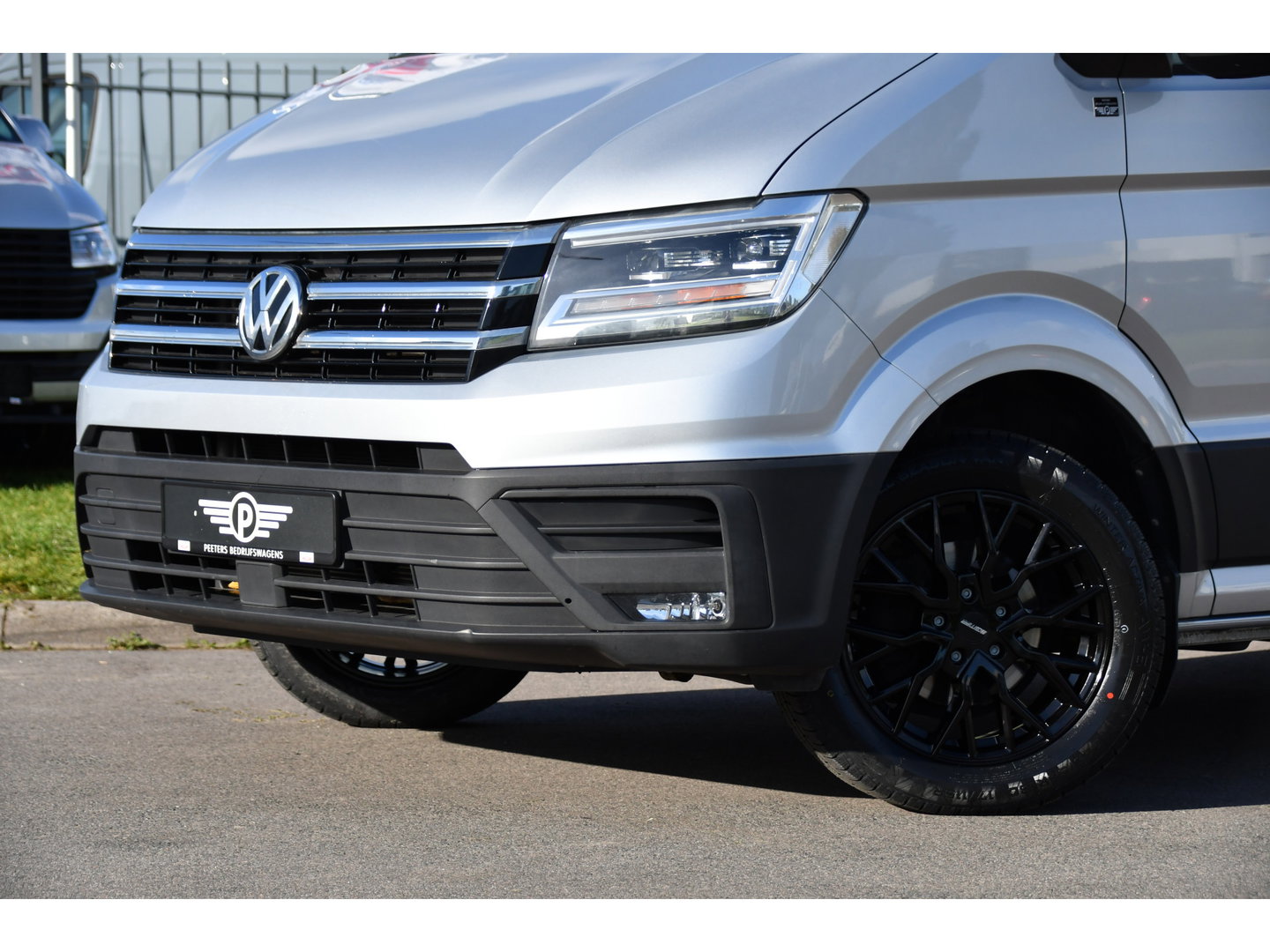 Volkswagen Crafter 35 2.0 TDI L3H3 Highline PB Edition Full Options! Adaptieve Cruise, Carplay, LED, Leder, Stoelwarming, Trekhaak, Multimedia, Uniek!