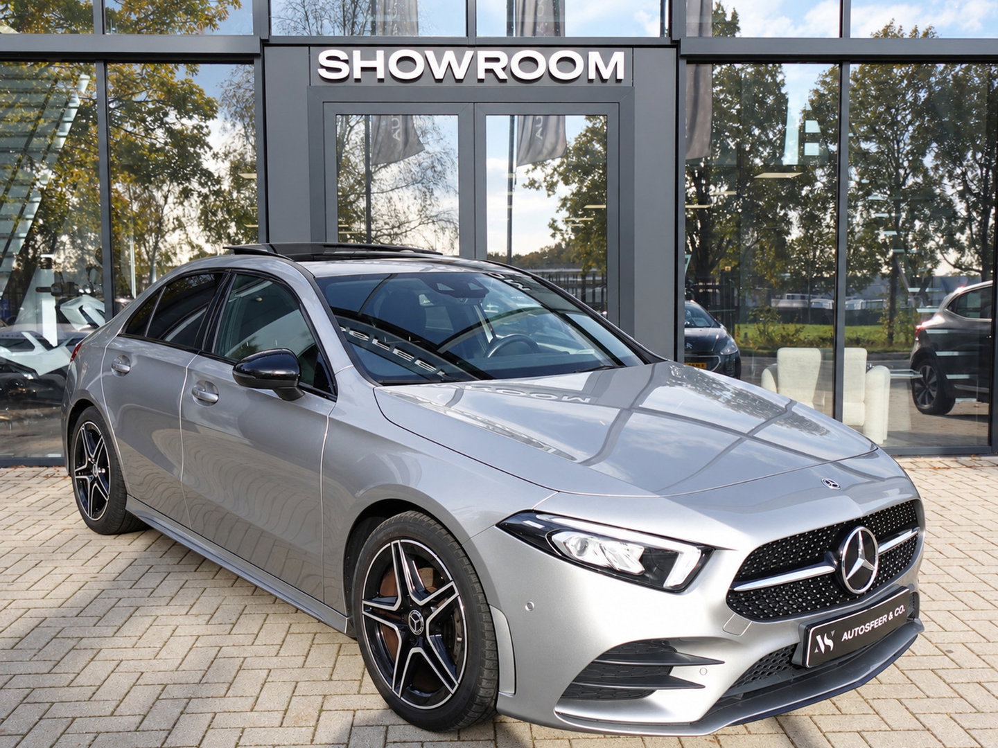Mercedes-Benz A-Klasse 200 Business Solution AMG CAM BLINDSPOT