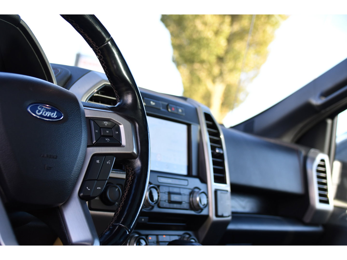 Ford USA F-150 3.5 V6 Ecoboost SuperCrew Camera, Cruise, Carplay, Leder, Stoelverwarming, Automaat, LED, 3500kg Trekhaak, Uniek!