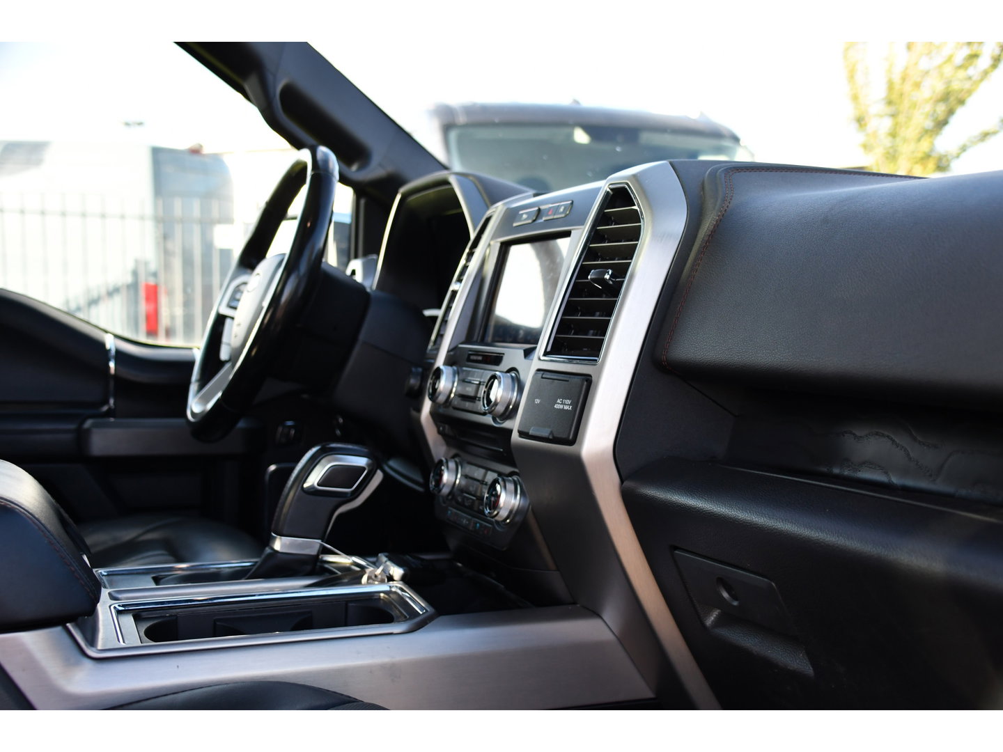 Ford USA F-150 3.5 V6 Ecoboost SuperCrew Camera, Cruise, Carplay, Leder, Stoelverwarming, Automaat, LED, 3500kg Trekhaak, Uniek!