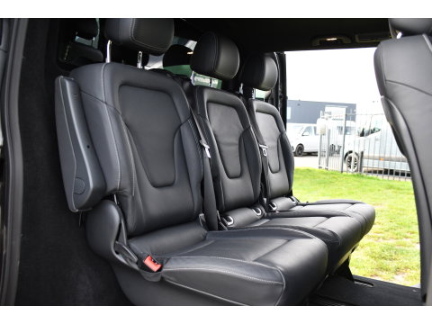Mercedes-Benz V-Klasse 300d Lang DC AMG Edition 360 Camera, Cruise, Carplay, LED, Leder, Stoelverwarming, Trekhaak, 2 x Schuifdeur, Uniek!