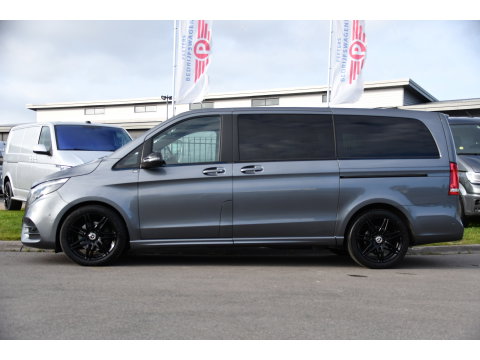 Mercedes-Benz V-Klasse 300d Lang DC AMG Edition 360 Camera, Cruise, Carplay, LED, Leder, Stoelverwarming, Trekhaak, 2 x Schuifdeur, Uniek!