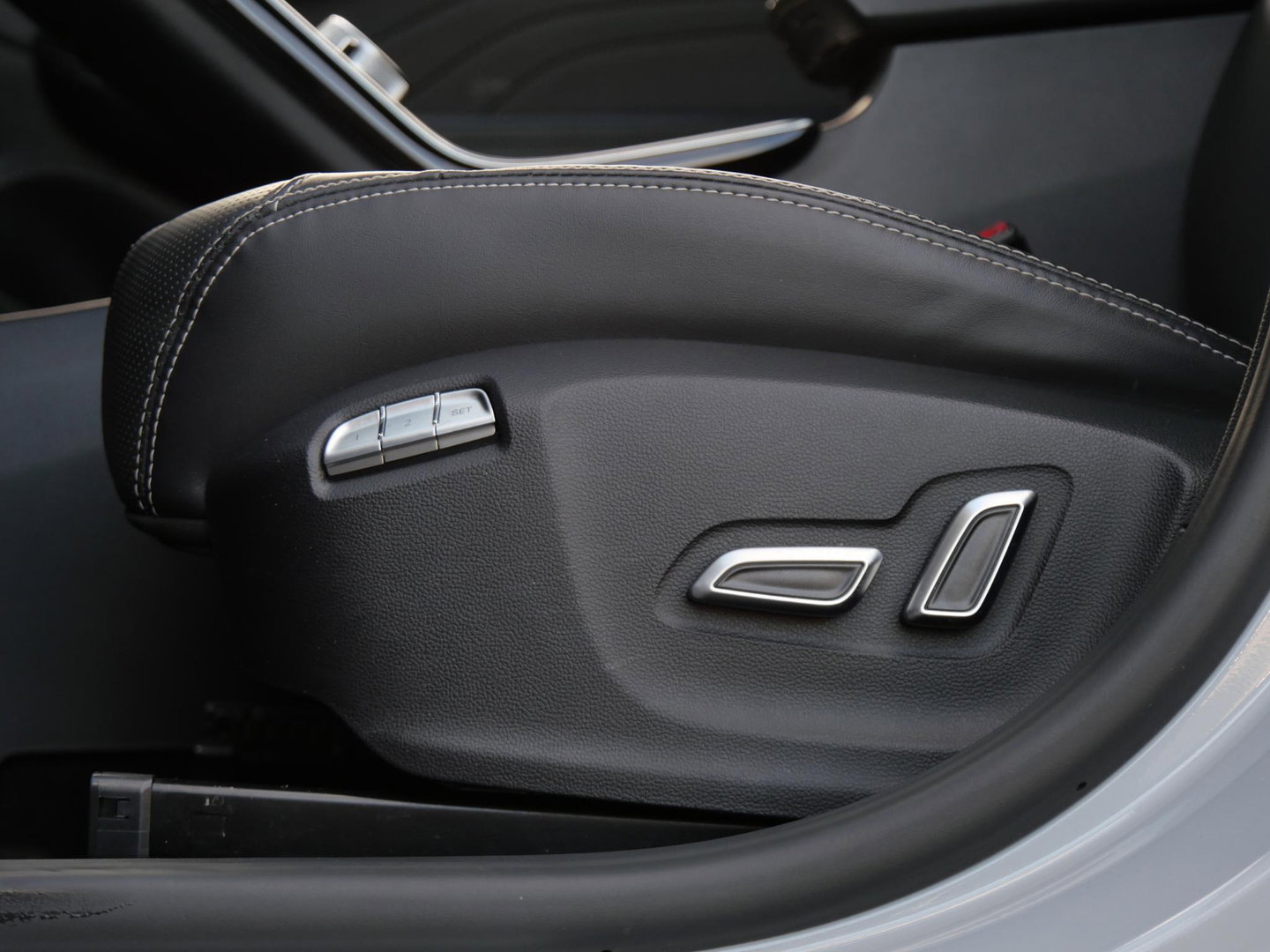 MG Marvel R 70kWh LUXURY/ 360° CAMERA/ PANORAMADAK/ LEER/ ELEKT. STOELEN/ SOH 93%