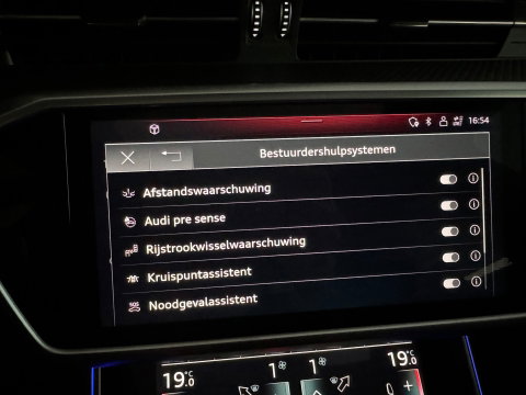 Audi RS6 Avant 4.0 TFSI quattro Pano|Ceramic|Dynamic+|Softclose
