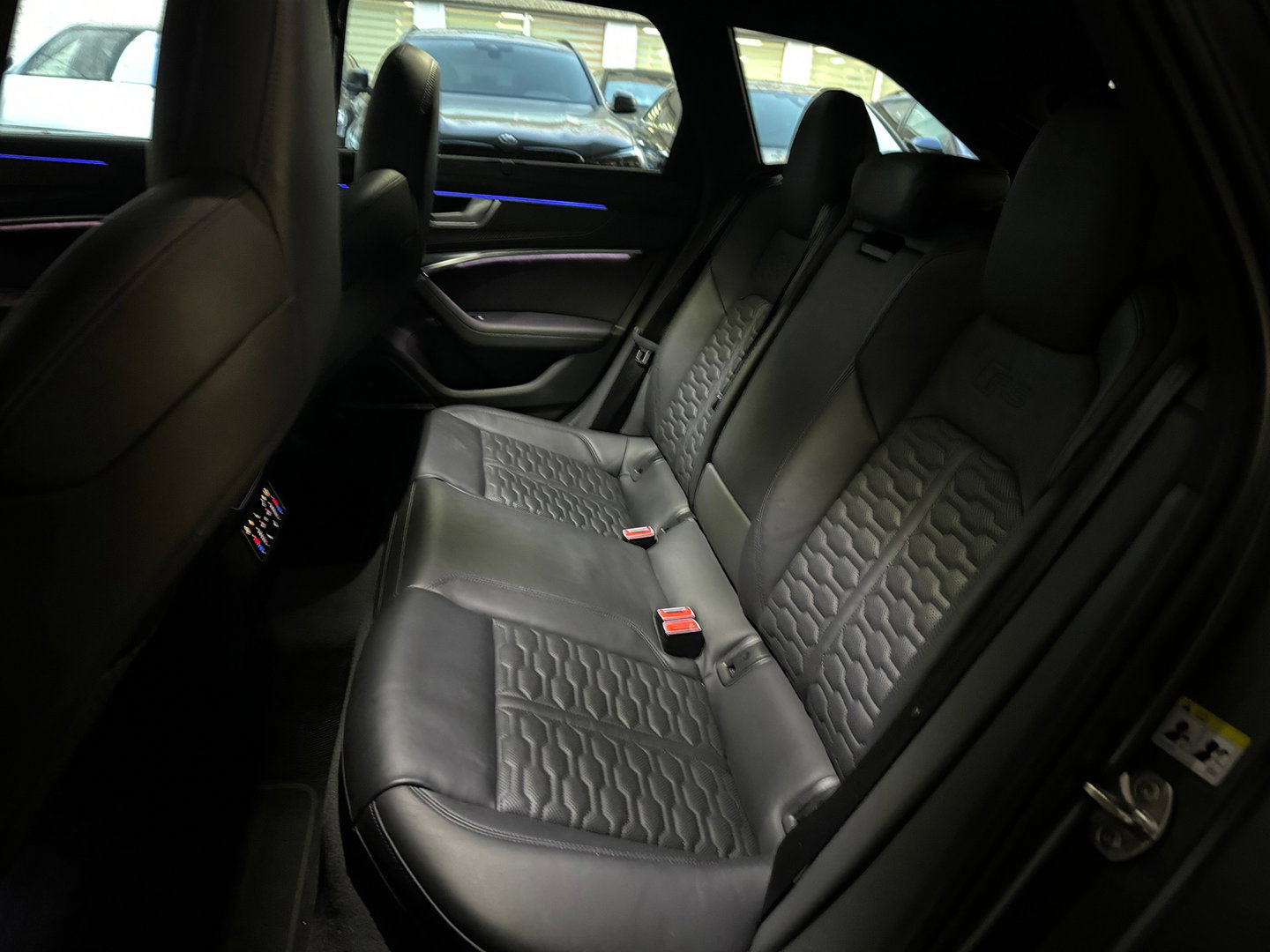Audi RS6 Avant 4.0 TFSI quattro Pano|Ceramic|Dynamic+|Softclose