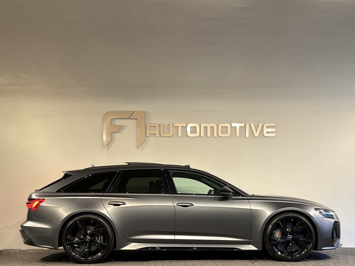 Audi RS6 Avant 4.0 TFSI quattro Pano|Ceramic|Dynamic+|Softclose