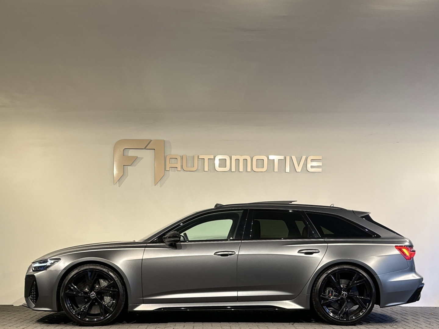 Audi RS6 Avant 4.0 TFSI quattro Pano|Ceramic|Dynamic+|Softclose