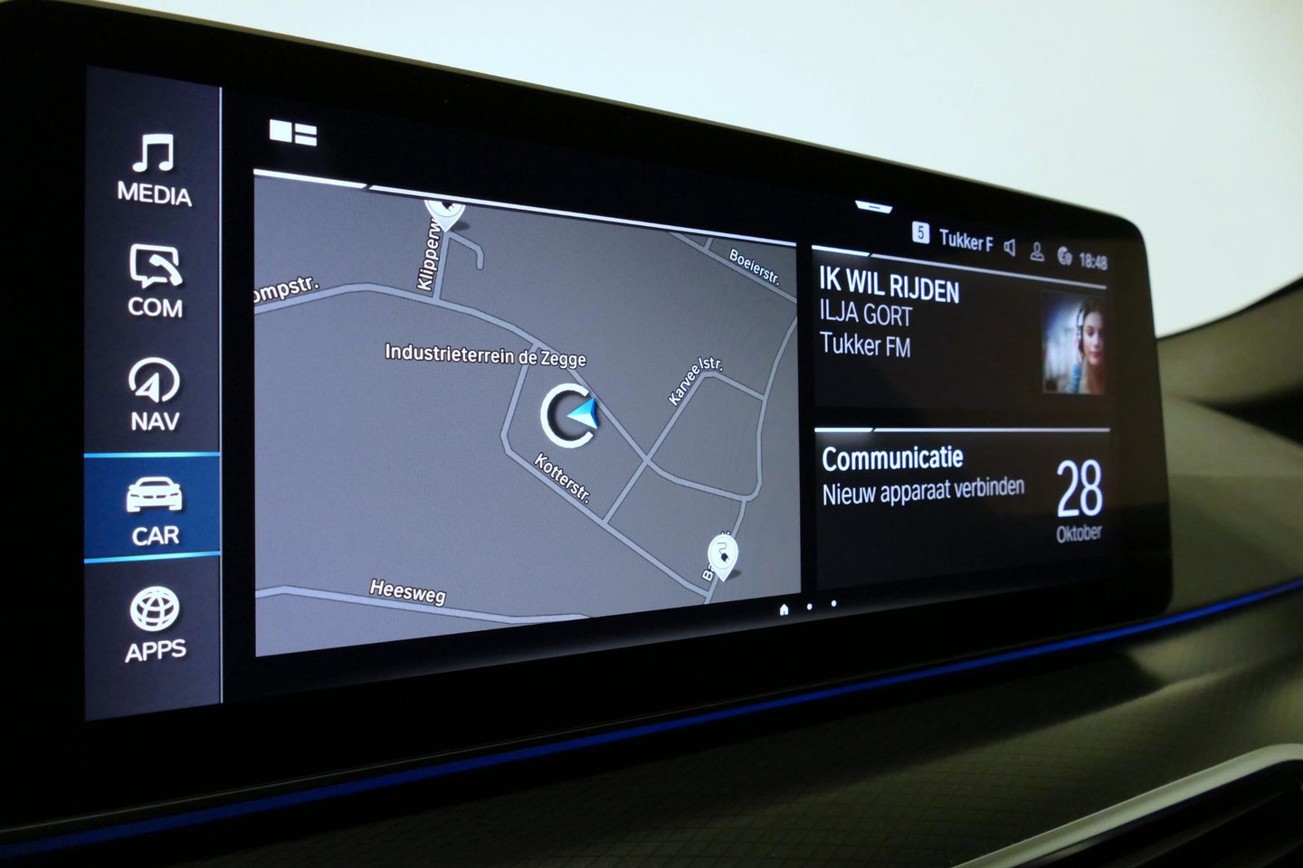 BMW 5 Serie 530e xDrive M Sport / M sport Bodykit / Elektr. verstelbare voorstoelen / 20'' LMV / Stoelverwarming / Ambienteverlichting / Full LED / Apple Carplay - Android Auto / Achteruitrijcamera / Sport stoelen / Dodehoek detectie / Lederen bekleding / Grootlichta