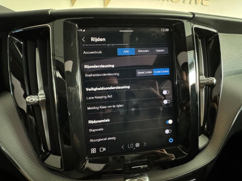 Volvo XC60 2.0 T6 Plug-in hybrid AWD Pano|Memory|SOH 100%