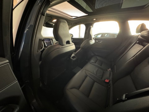 Volvo XC60 2.0 T6 Plug-in hybrid AWD Pano|Memory|SOH 100%