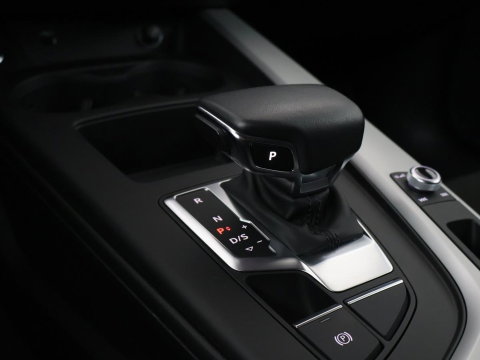Audi A4 Avant 40 TFSI S edition