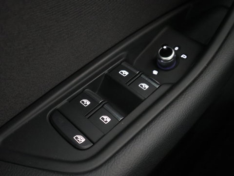 Audi A4 Avant 40 TFSI S edition