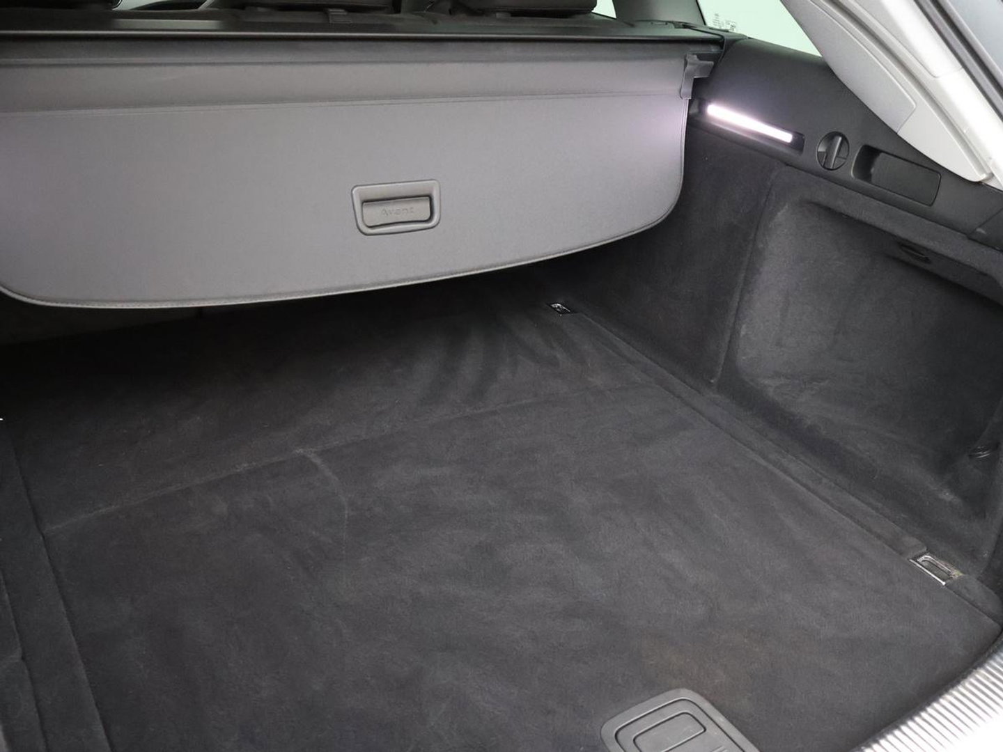 Audi A4 Avant 40 TFSI S edition